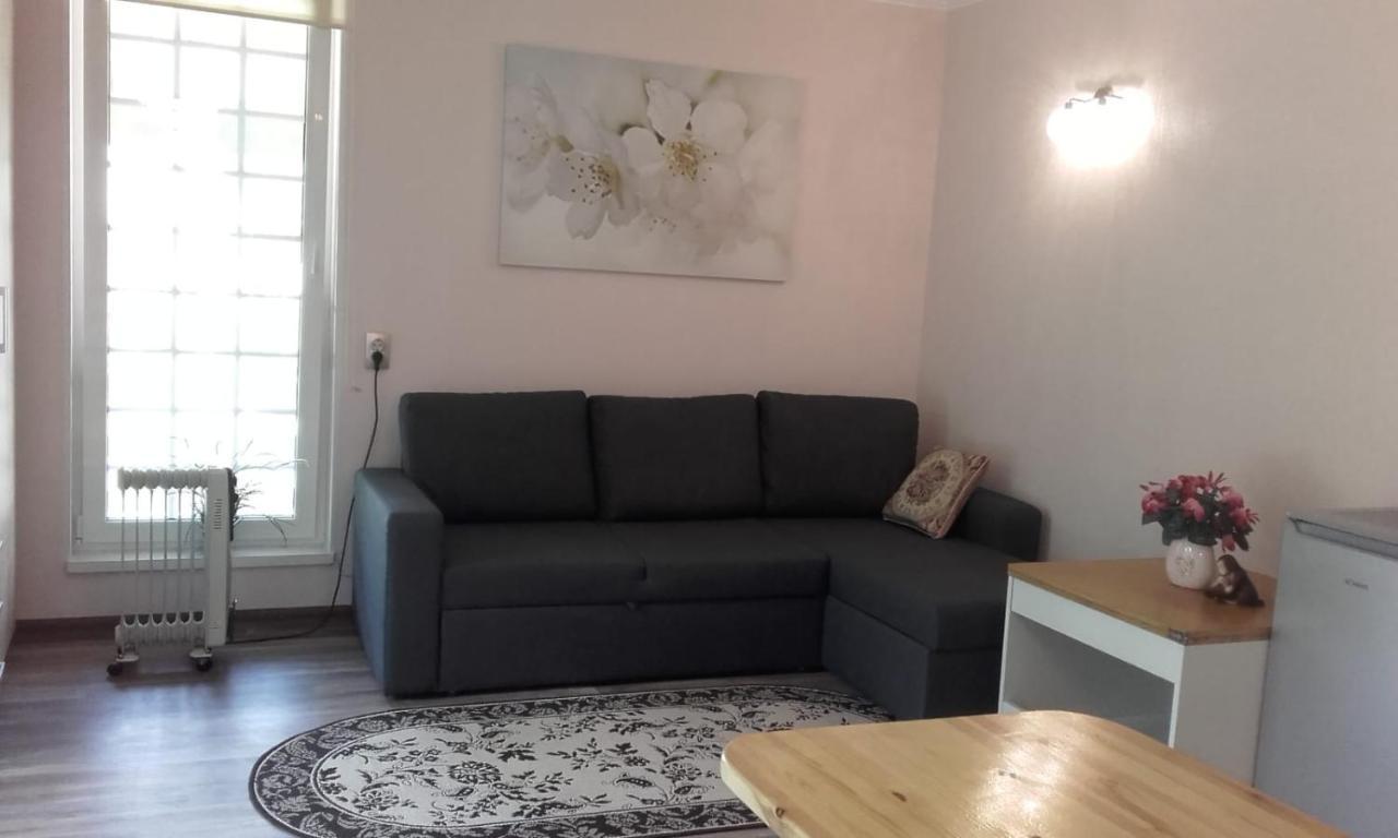 Mustvee Creek Cottage Bagian luar foto