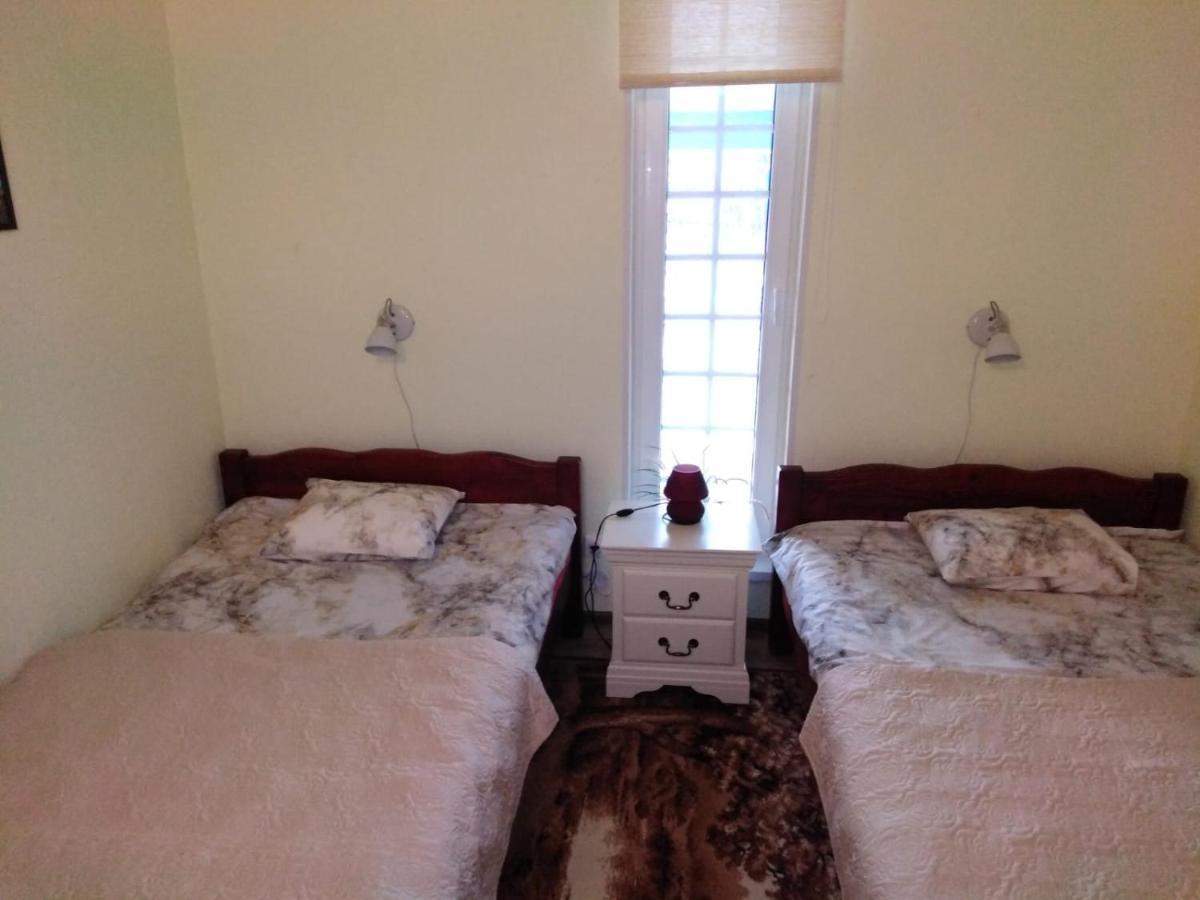 Mustvee Creek Cottage Bagian luar foto