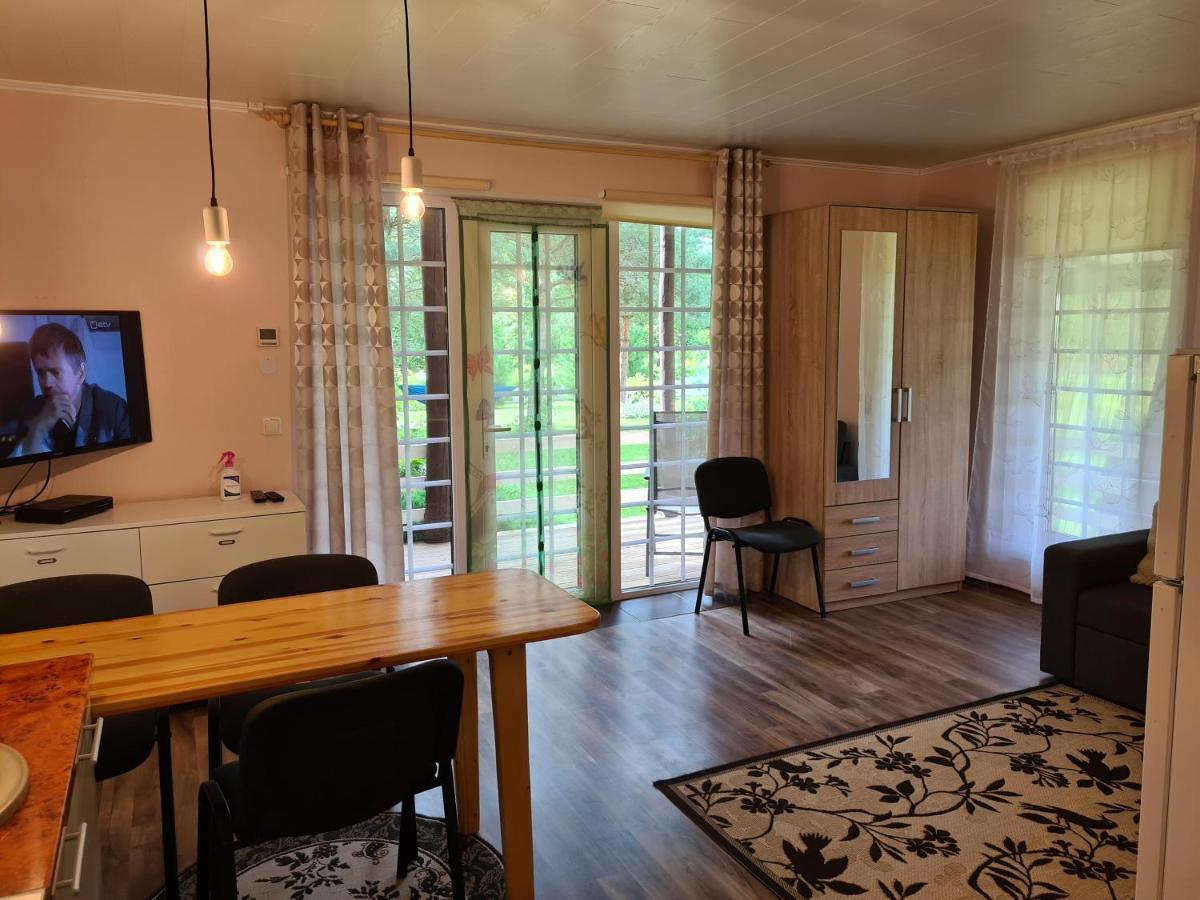 Mustvee Creek Cottage Bagian luar foto