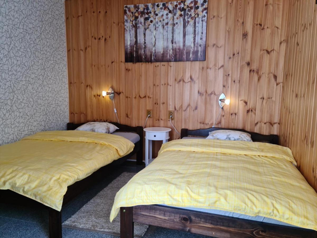 Mustvee Creek Cottage Bagian luar foto